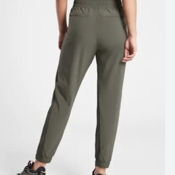 Athleta Brooklyn Jogger - mountain olive size 0 - Picture 2 of 8